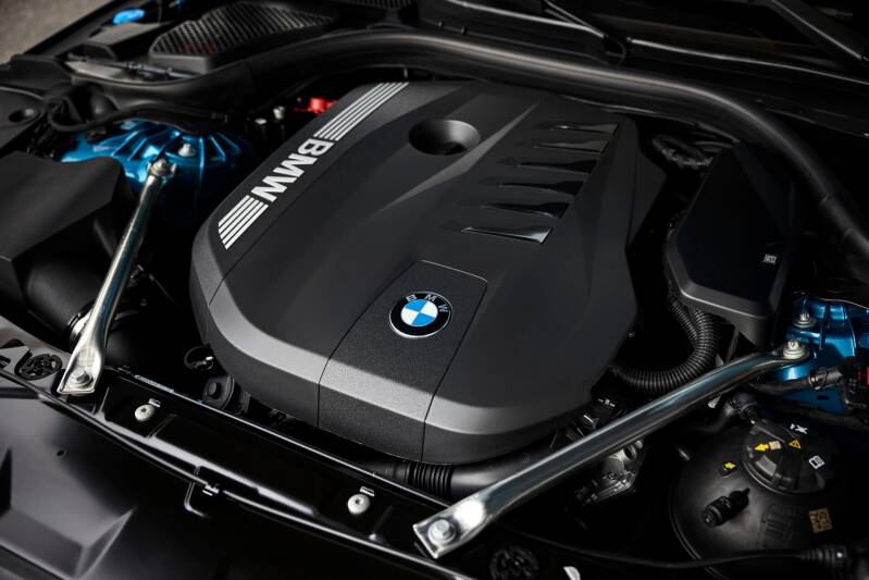 BMW 540i xDrive Legacy Edition  Canada