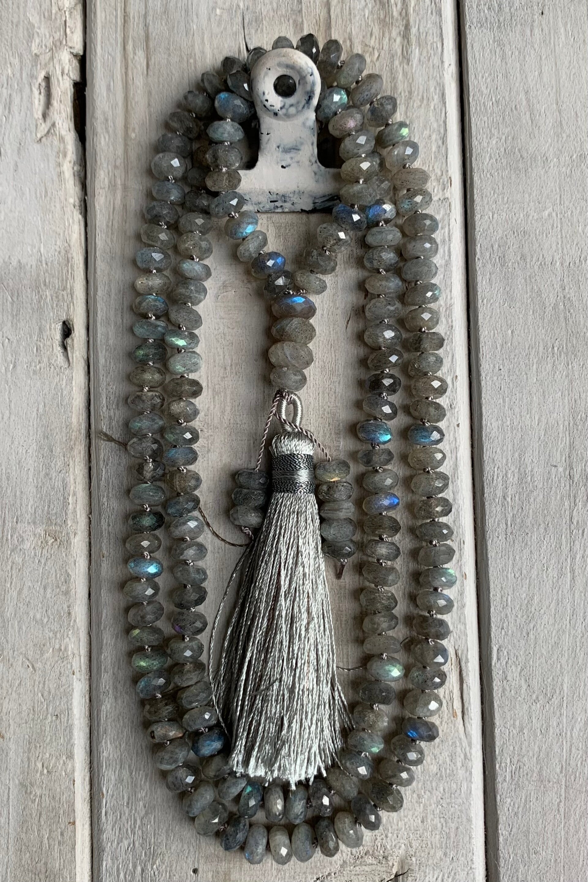 LABRADORIT Mala Edelstein Kette | handgeknüpft | SEELENANKER