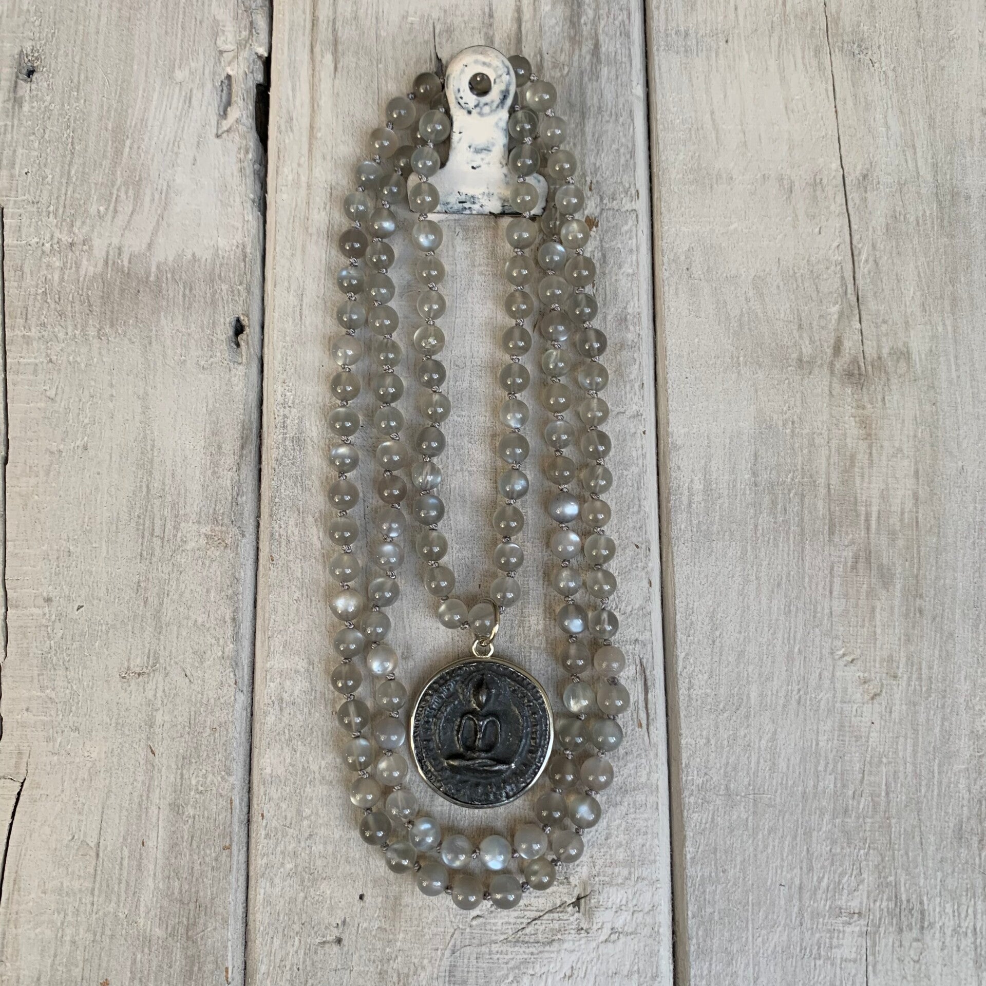 MONDSTEIN Mala Edelstein Kette | handgeknüpft | MONDSEESCHIMMER