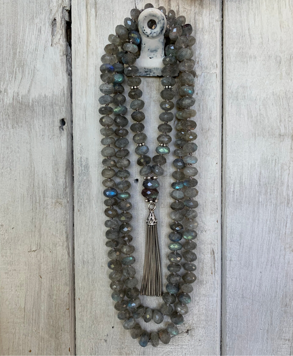 Natürliche Labradorit Mala | lange Boho Edelstein Kette | handgeknüpft | 925 Sterling Silber | SEELENHEITERKEIT