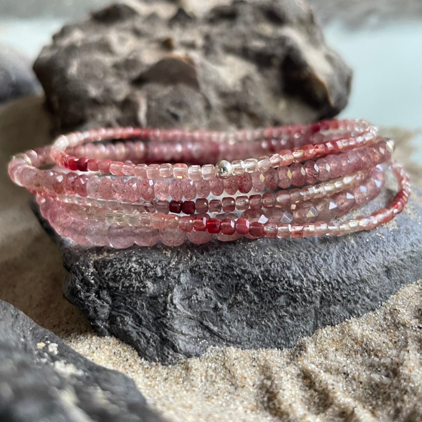 ANDESIN Edelstein Armband | handgefertigter Schmuck aus Edelstein | eleganter Farbverlauf | 925 Sterling Silber | 2 mm quadratisch | ABENDROT KLEIN