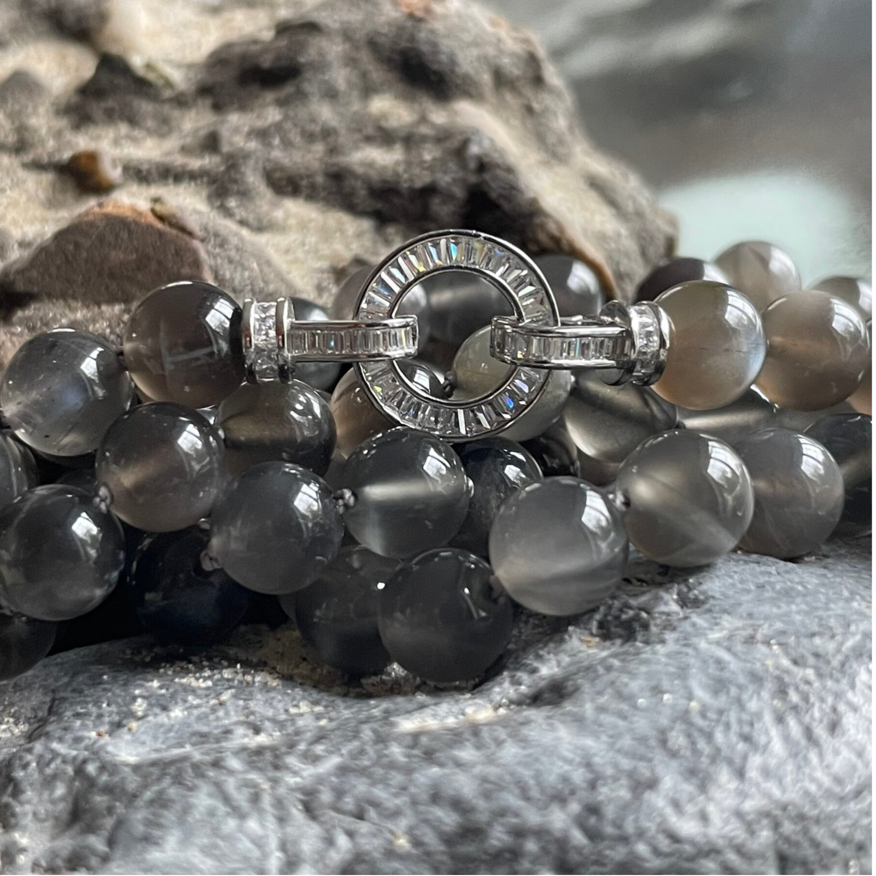 MONDSTEIN Edelstein Halskette | 925 Sterling Silber Faltverschluss Micro-Pavé und Micro-Pavè-Rondelle | handgeknüpftes UNIKAT | 8 mm | MONDNACHT
