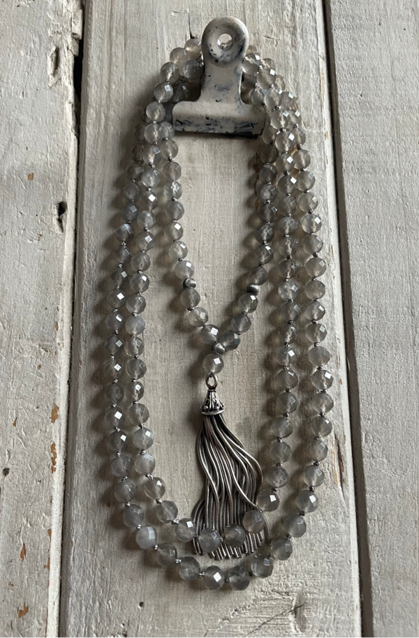 MONDSTEIN Edelstein Halskette | handgeknüpfter echter Schmuck | 925 Sterling Silber Quaste| 6 mm facettiert | MONDSCHIMMER
