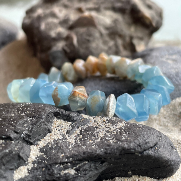 BLAUER CALCIT Edelstein Armband | minimalistischer Schmuck | 10 - 14 mm | 925 Sterling Silber | ERDENHIMMEL