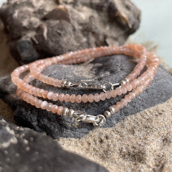 PFIRSICHMONDSTEIN Edelstein Armband mit 925 Sterling Silber Verschluss | 3 mm Rondelle | PFIRSICHBLÜTE