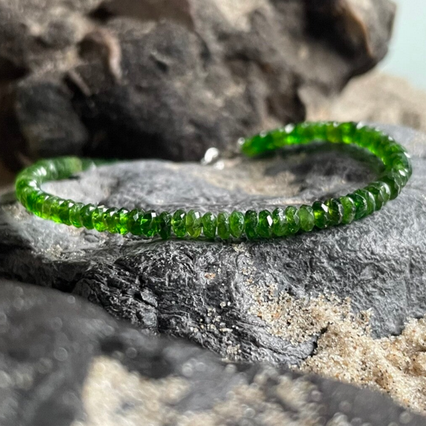 DIOPSID Edelstein Armband mit 925 Sterling Silber VERSCHLUSS | 4 mm Rondelle | WALDMOOS
