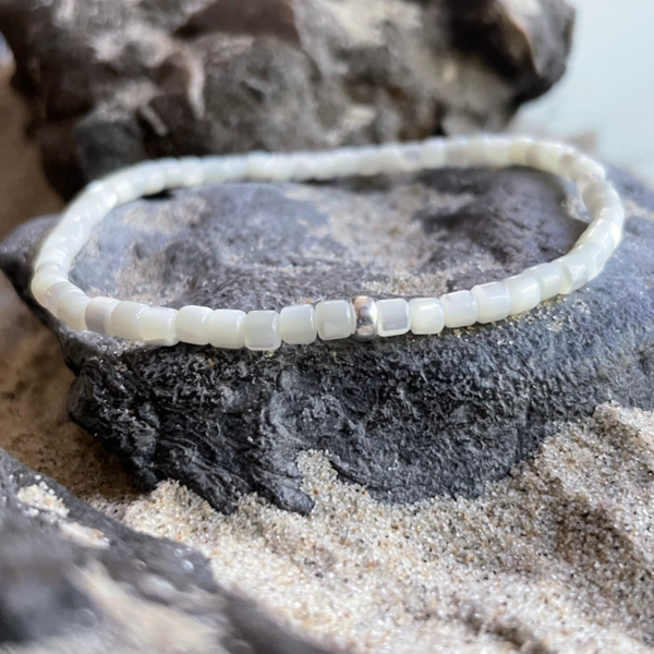 TROCHUSMUSCHEL Armband | 925 Sterling Silber | filigranes Schmuckstück aus Perlmutt | 3,5 mm  | Säulenform | KITE-3