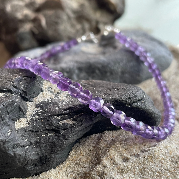 AMETHYST Edelstein Fußkettchen | minimalistischer Schmuck | 925 Sterling Silber | 4,5 mm quadratisch | VEILCHENZAUBER