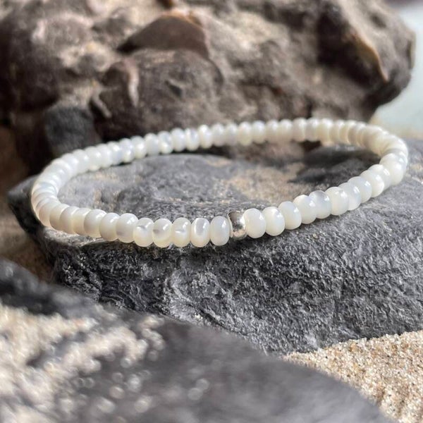 TROCHUSMUSCHEL Armband | filigranes Schmuckstück aus Perlmutt | 4 mm Rondelle | 925 Sterling Silber Rondell | KITE-45