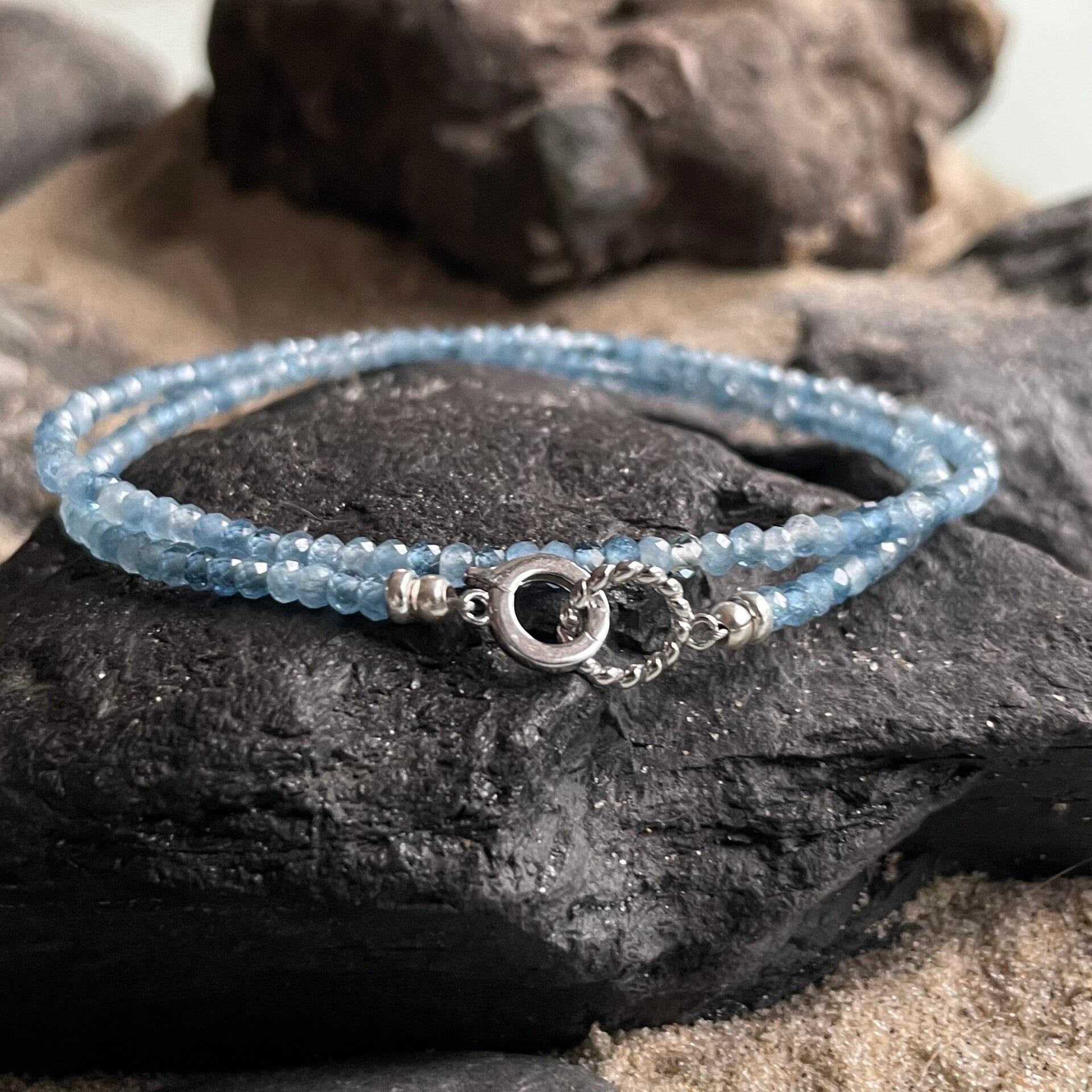 AQUAMARIN Edelstein Halskette | kurzer Choker | 925 Sterling Silber | 3 mm Rondelle | MEERLUFT RUND