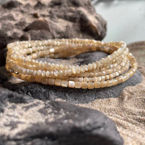 TROCHUSMUSCHEL Choker | filigrane Muschel Halskette aus Perlmutt | 925 Sterling Silber | 3 mm Linsenform | KITE-5-KASCHMIRBEIGE