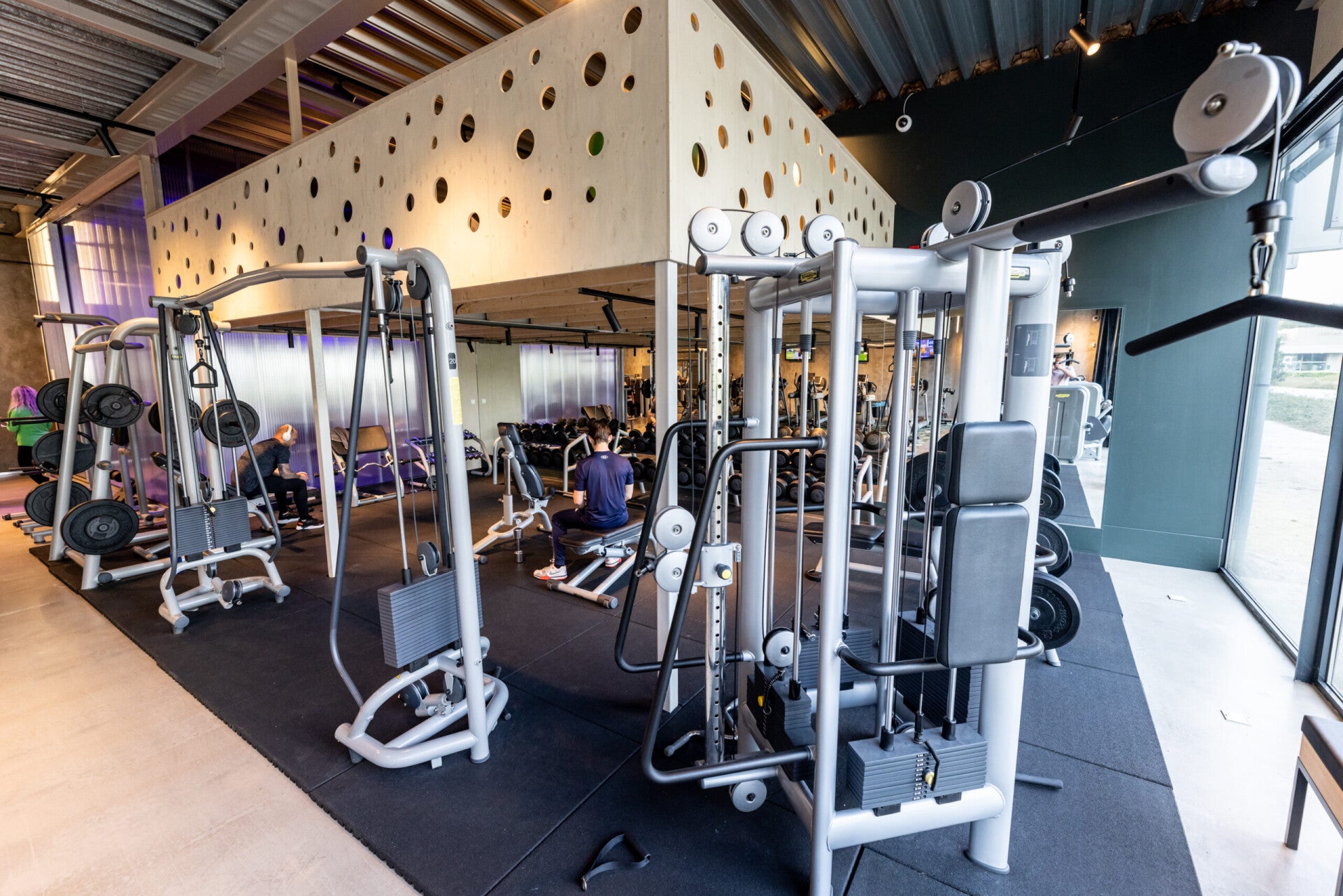 Basic Fitness Valkencourt studiozo