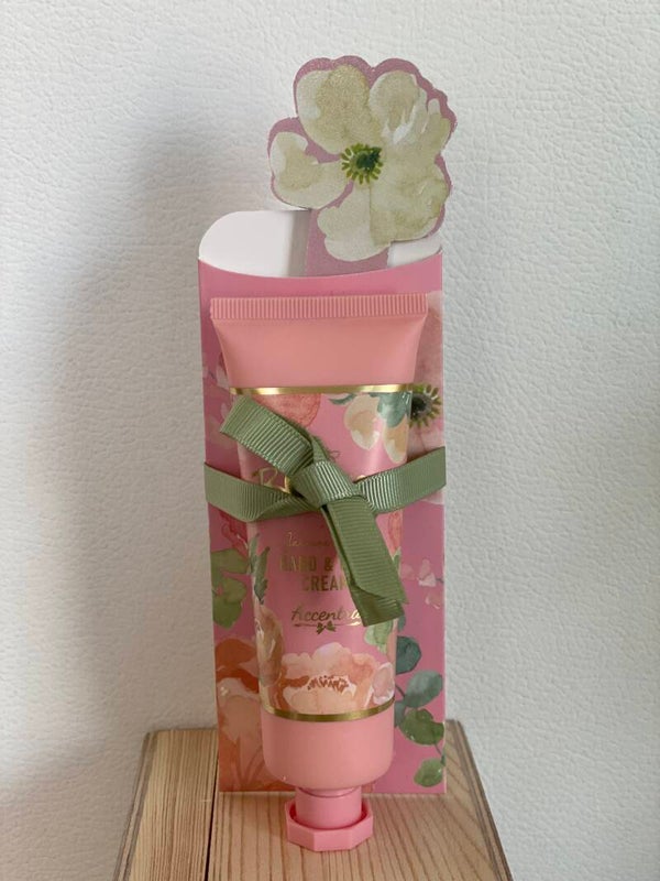 BLOSSOM handcreme 60ml + vijl
