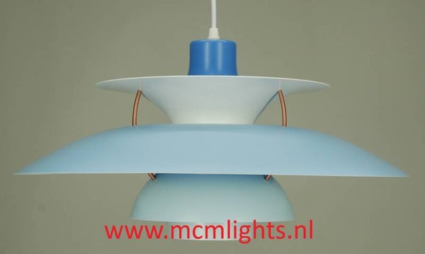 Louis Poulsen PH5 in shades of lighter blue Ø 50 cm.