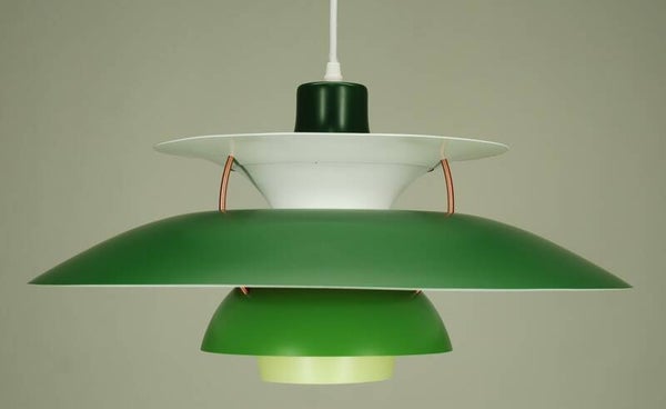 Louis Poulsen PH5 in Shades of green, Ø 50 cm.