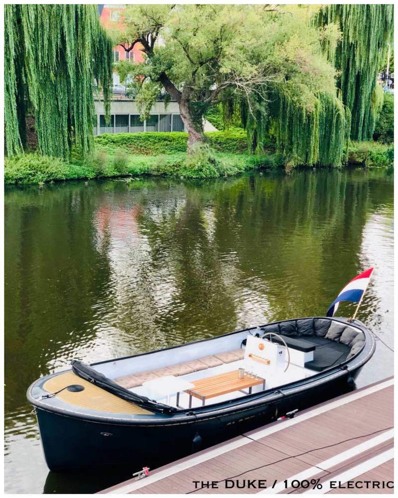 Sloepverhuur boot huren rondvaart  SLOEP HUREN DEN BOSCH, Rondvaart, Boot huren, Varen met kapitein, Vloot van meerdere sloepen, Trouwen, vrijgellenfeest, dagje Den Bosch, Teambuilding, Verjaardag, TIME TO RELAX !