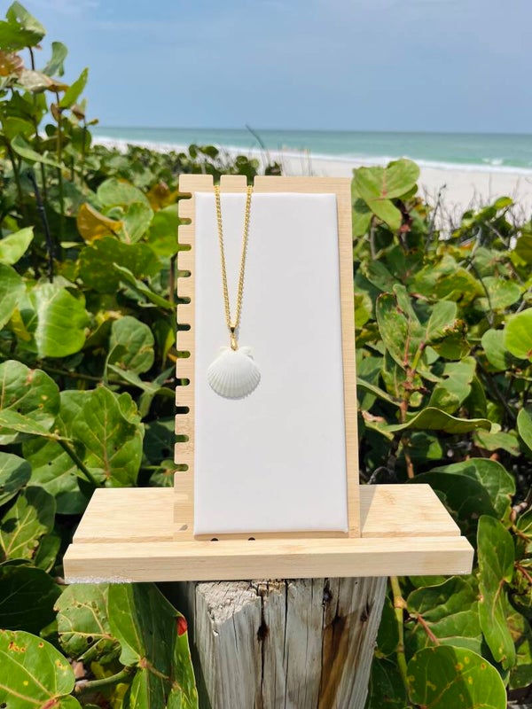 Bright white seashell necklace