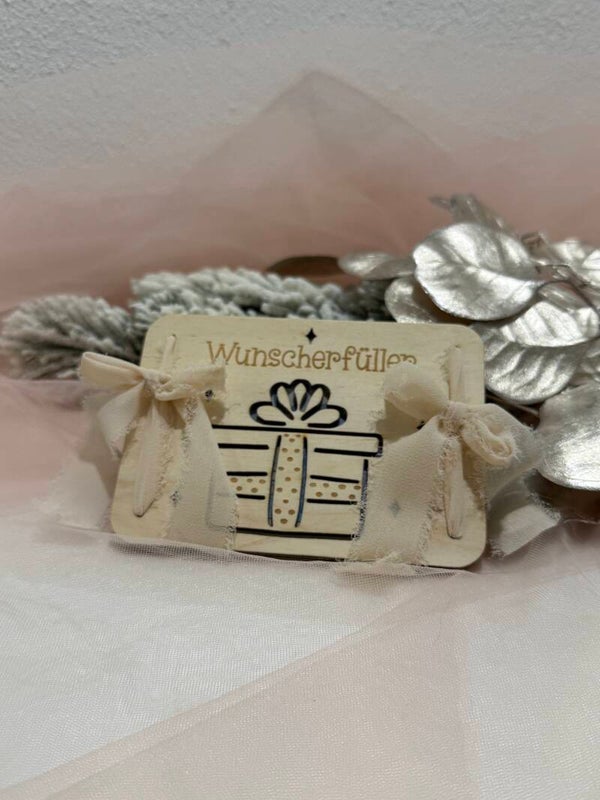 🎄 Weihnachts-Gutscheinkarte aus Holz