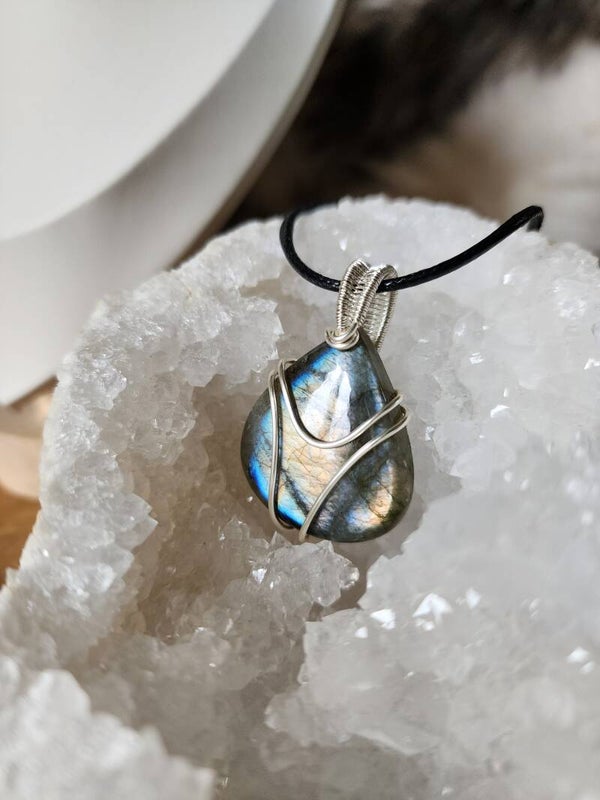 Dabih | Labradorite
