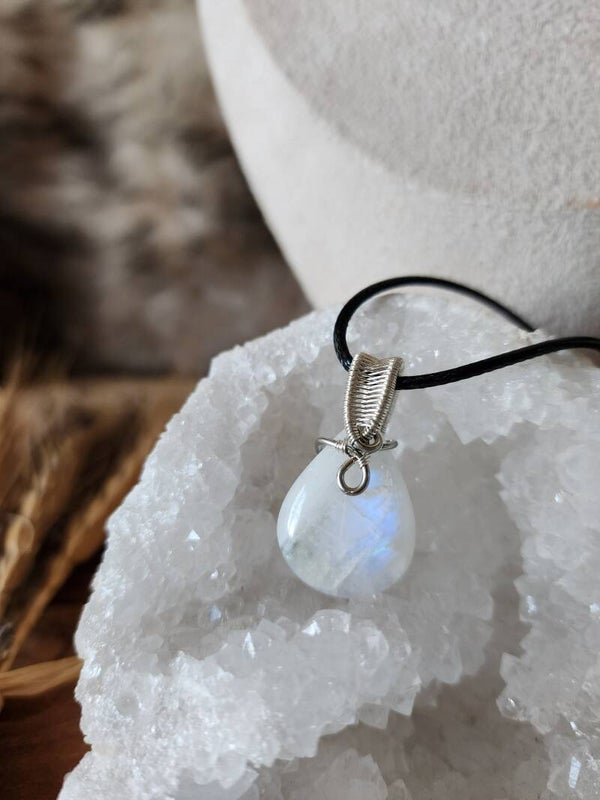 Mini Goutte | Pierre de Lune Arc-en-ciel