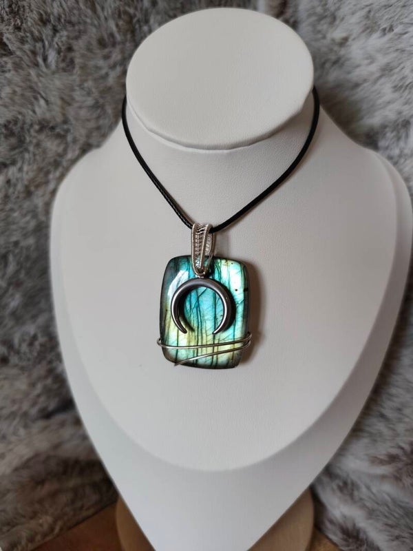 Juza | Labradorite