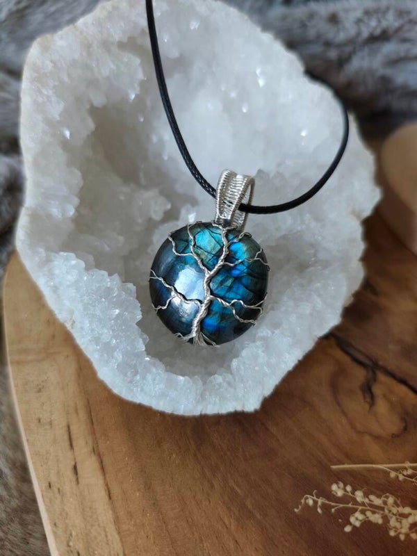 Kaf | Labradorite