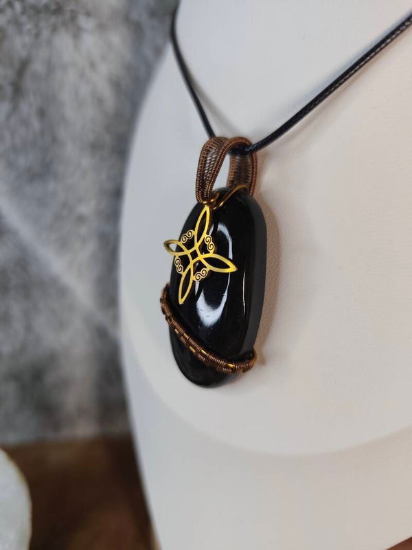 Bouclier Noir | Obsidienne Œil Céleste