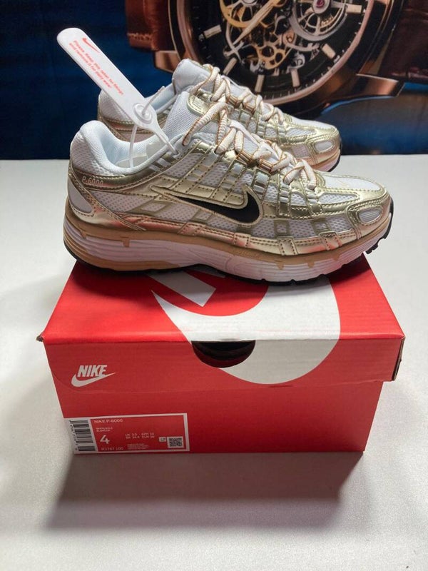 NIKE P6000