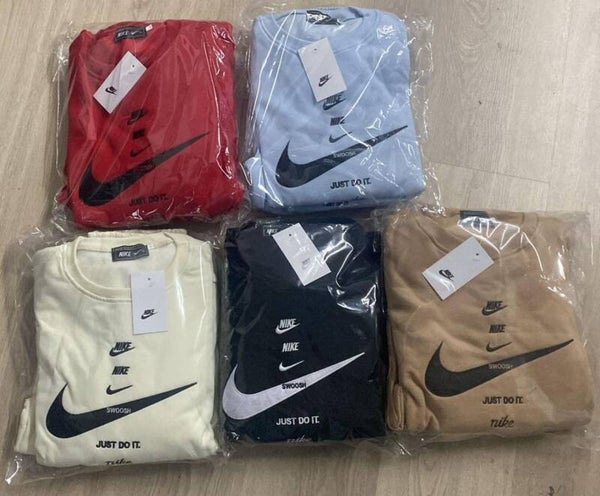 NIKE