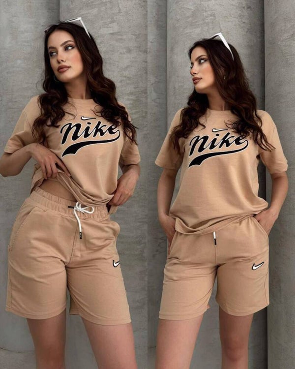 NIKE