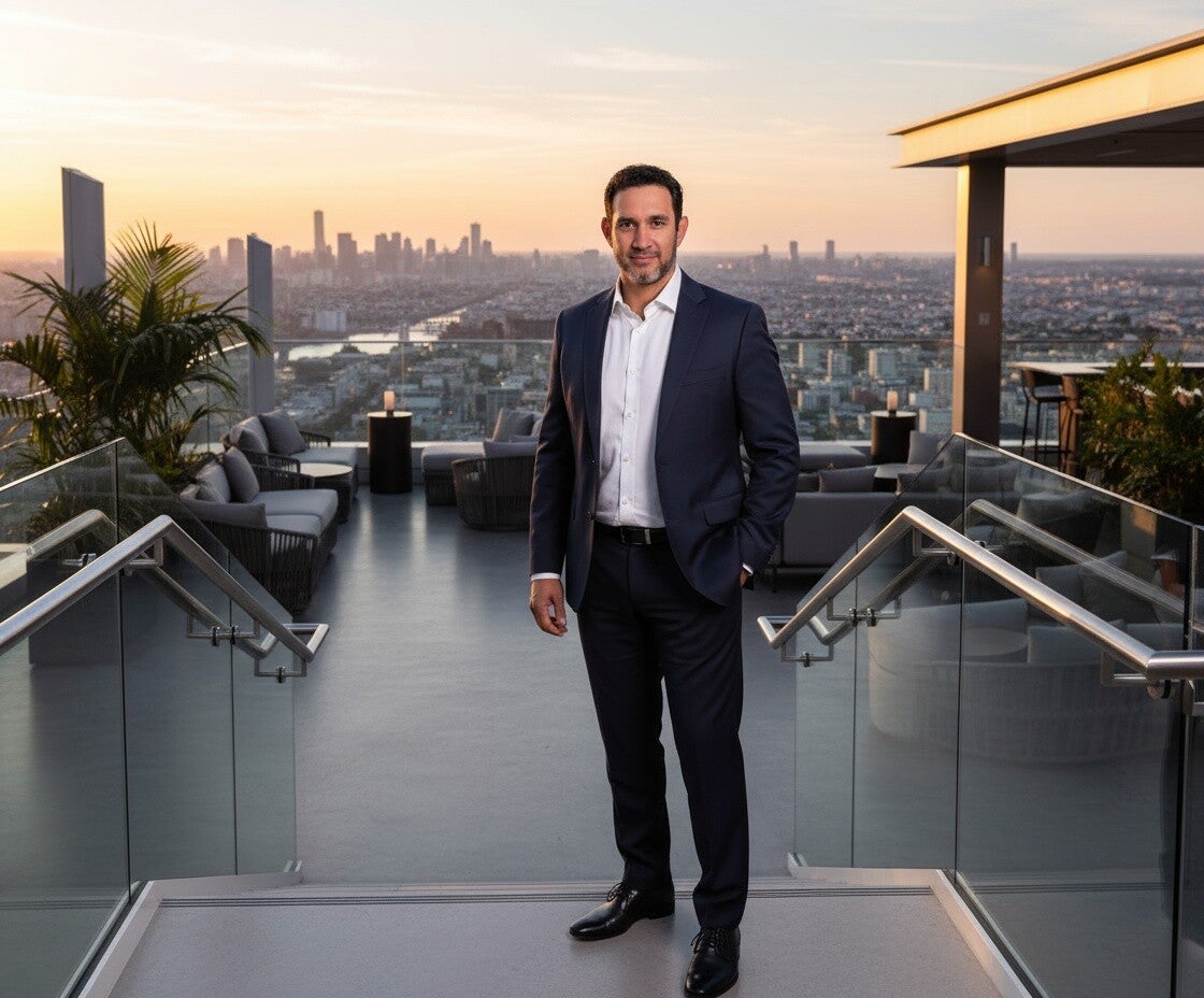 Buying, Selling, Investing, or Renting. I am Jerry Barrios your Real Estate agent 786-318-7422