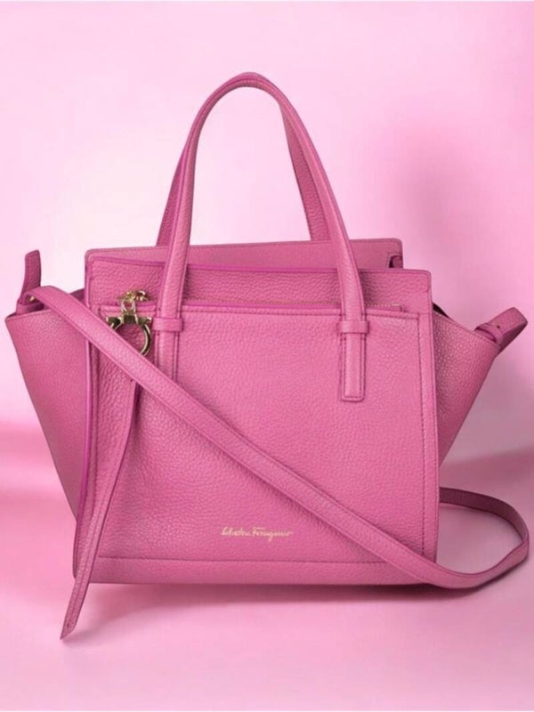 💖 Ferragamo Small Leather Amy Crossbody / Tote 💖