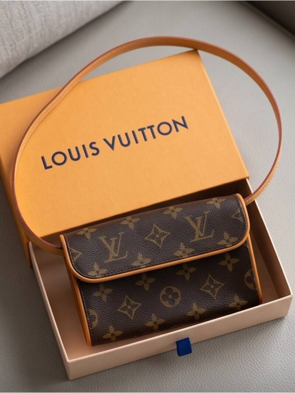 Louis Vuitton Monogram Pochette – XS Belt Bag / Waist Bag