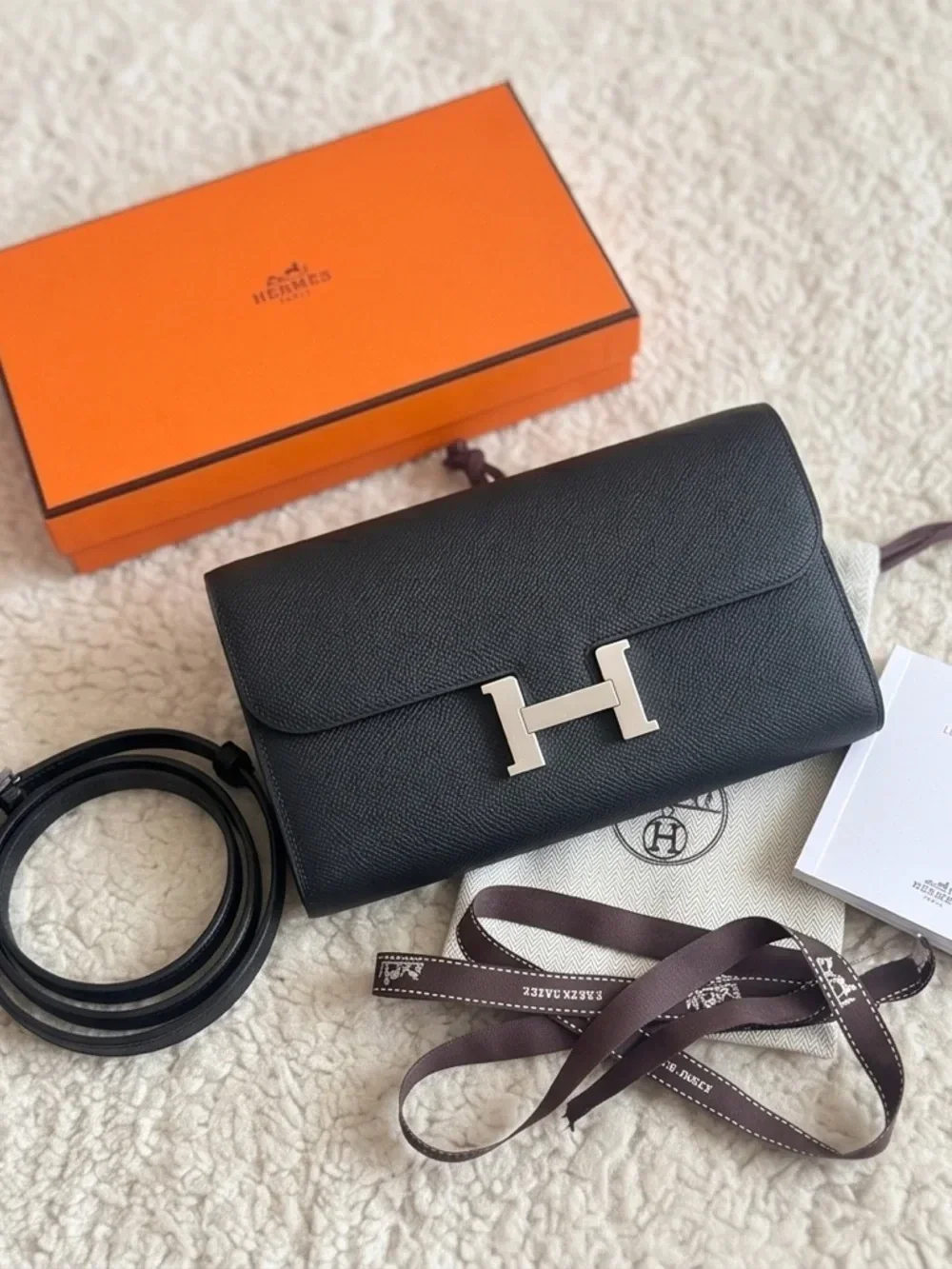 Hermès Constance To Go Wallet – Black Epsom Leather with Palladium Hardware