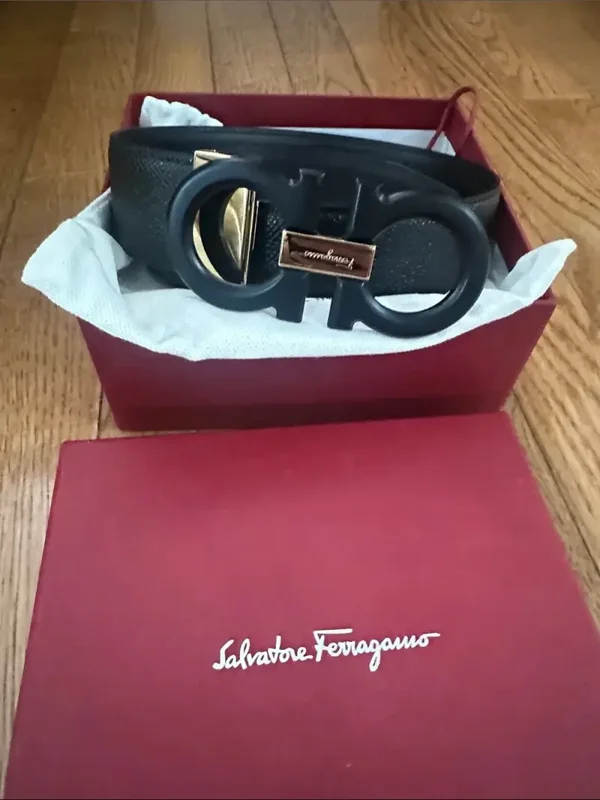 Salvatore Ferragamo Gancini Leather Belt – Black | 100 cm
