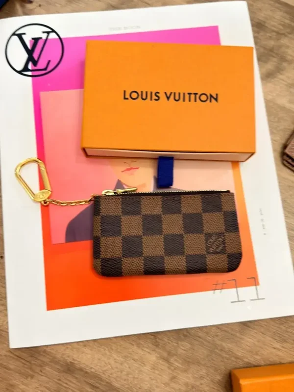 Louis Vuitton Damier Ebene Key Pouch (Clés) – Brown Canvas | Like New