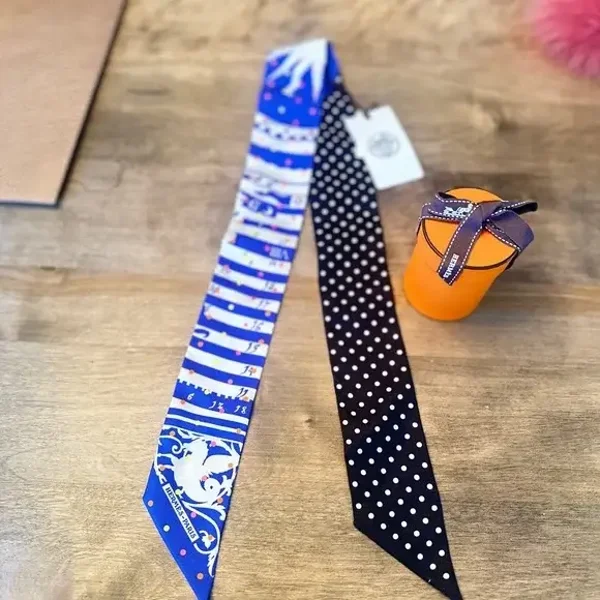 Hermes Twilly Scarf Astrologie Dot A Pois Astrology