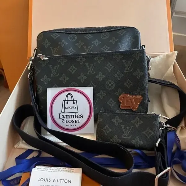 Louis Vuitton Monogram Vintage Trio Messenger