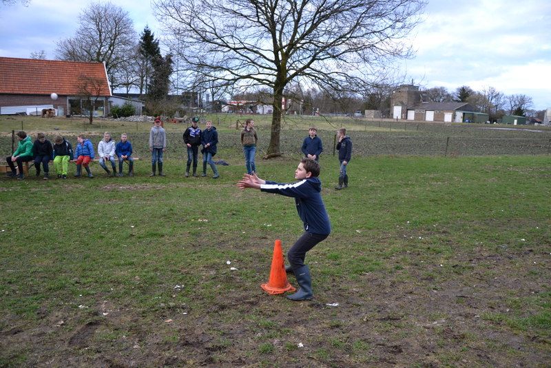 Eieren gooien Donderdagavondgroep
