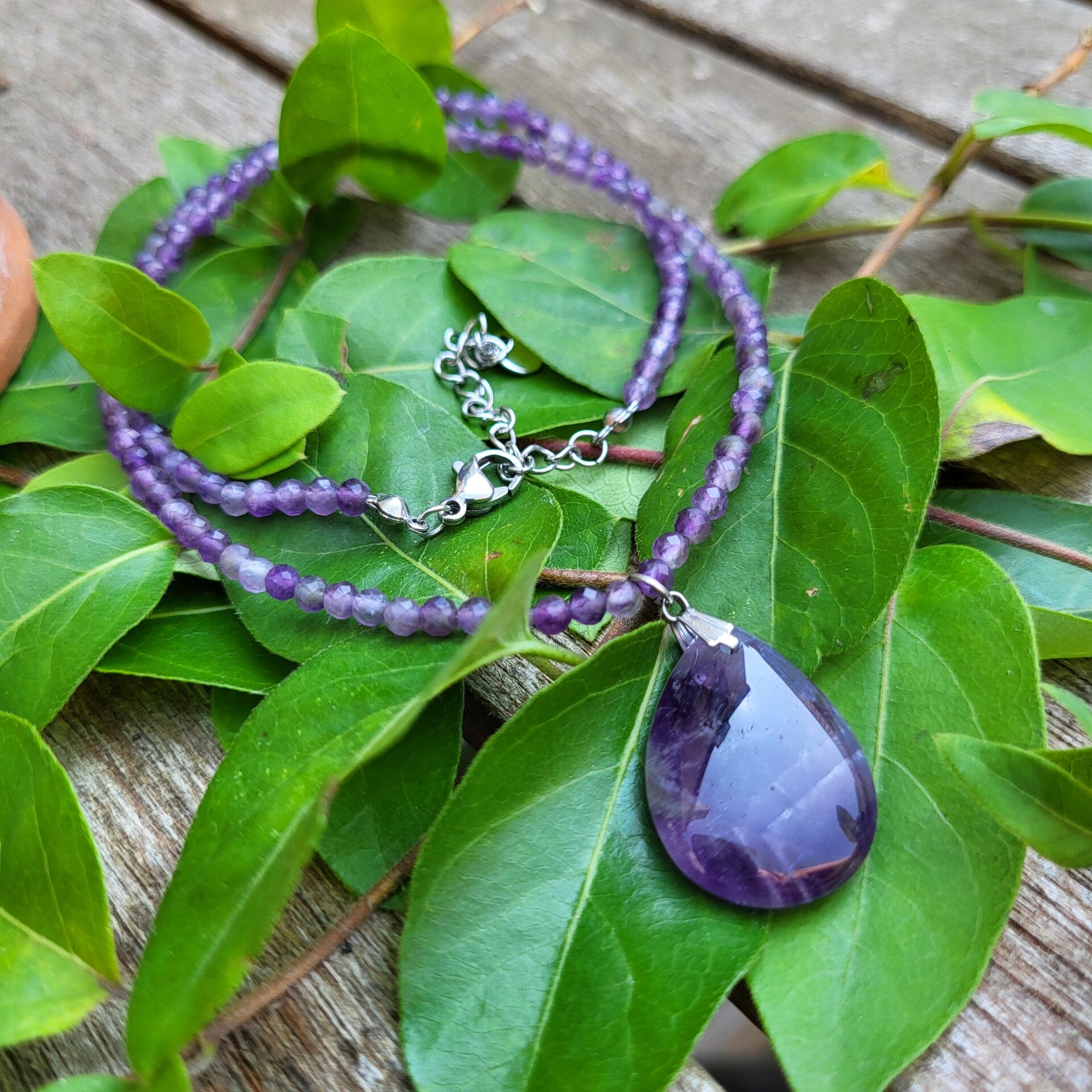 Les Discrets - "Pensée secrète" - Collier en Améthyste