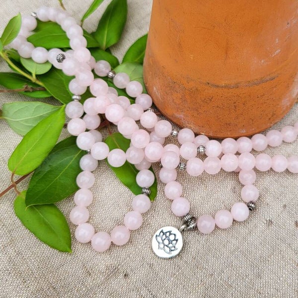 "Parvati" - Mala en Quartz Rose