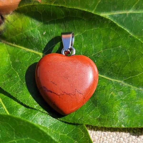 "Cœur de Terre" - Pendentif Cœur Jaspe Rouge