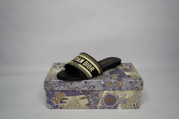 Dior Sandals Women In Stock