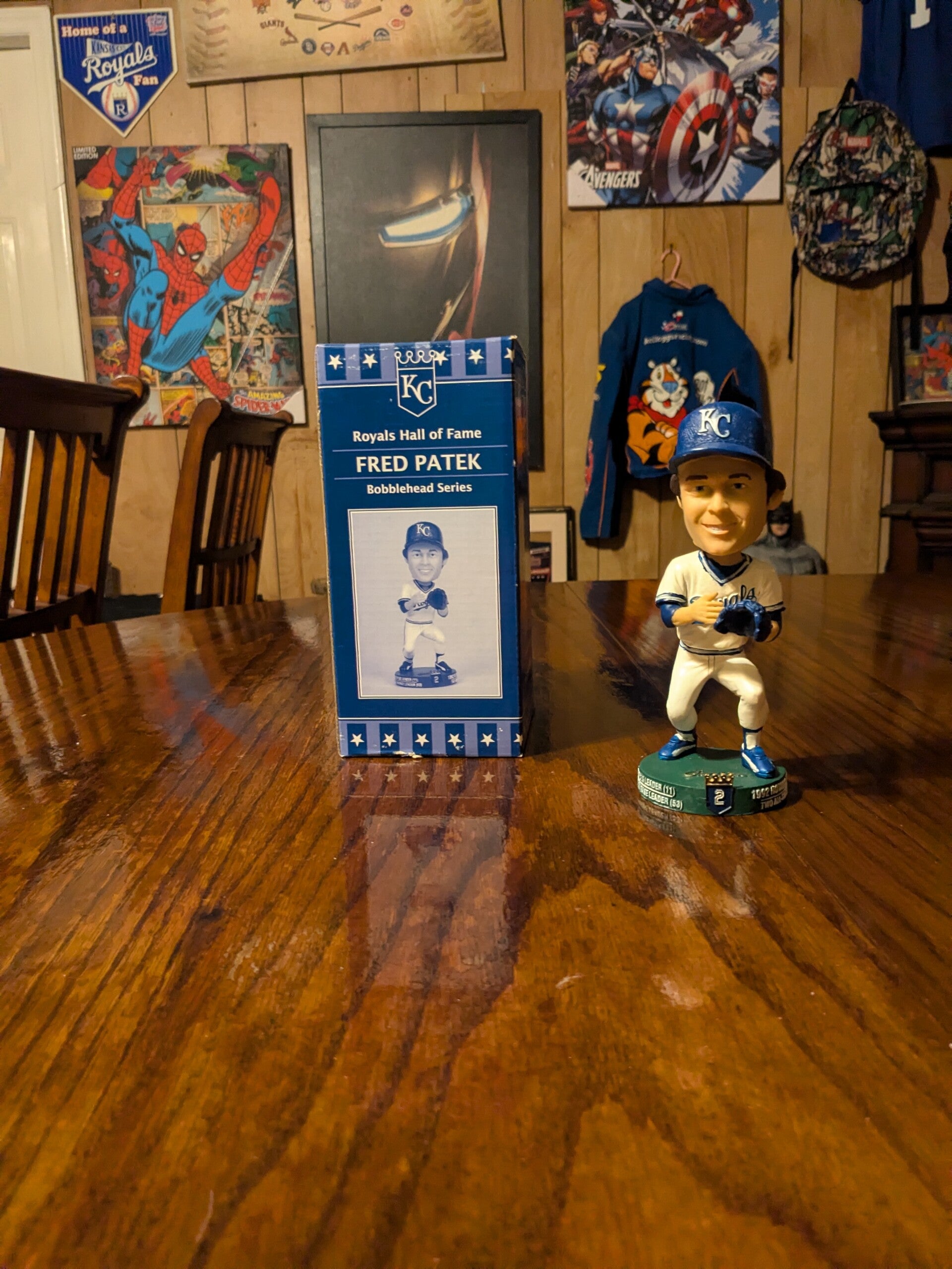 Toys & Collectibles