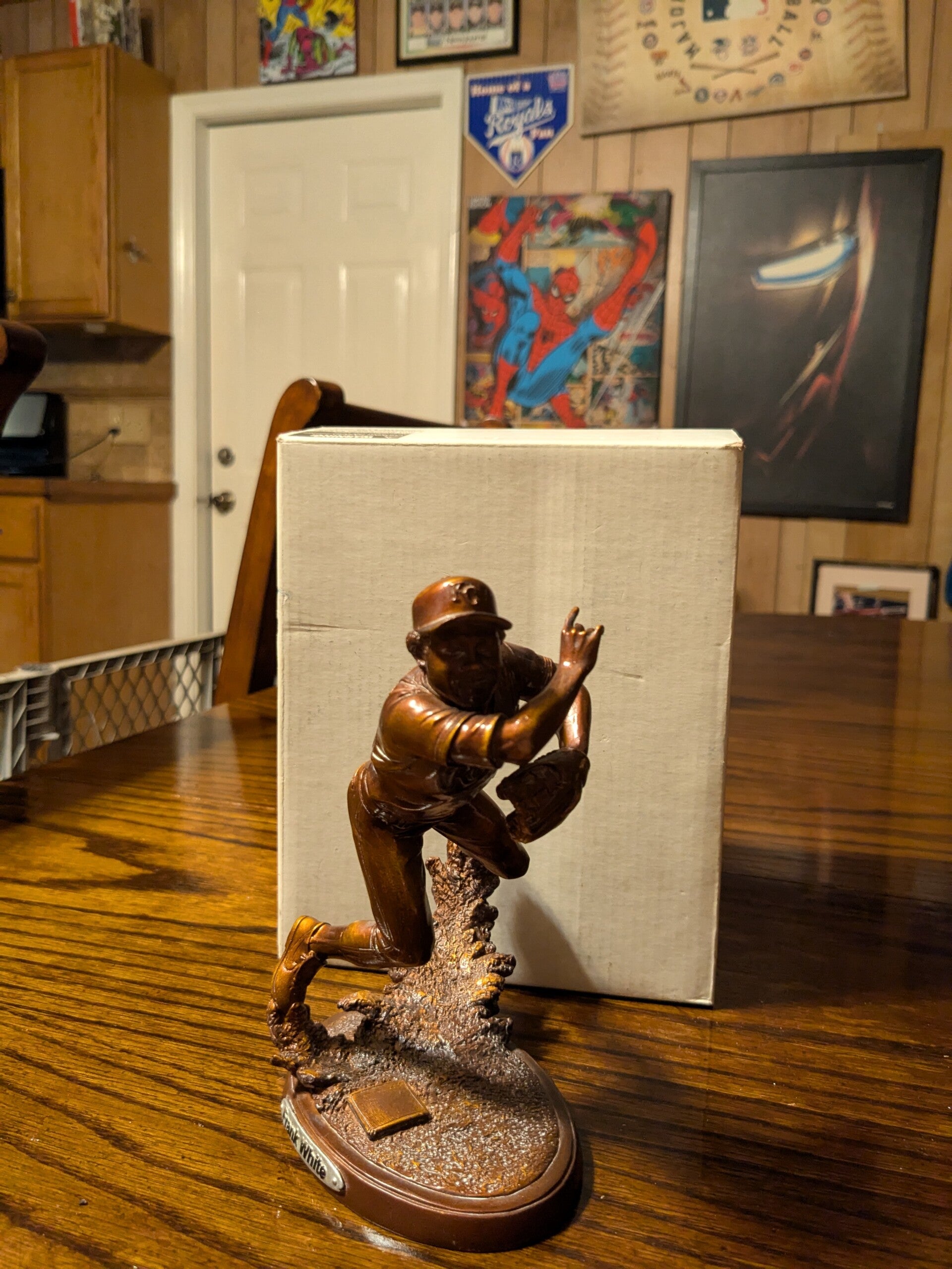 Toys & Collectibles