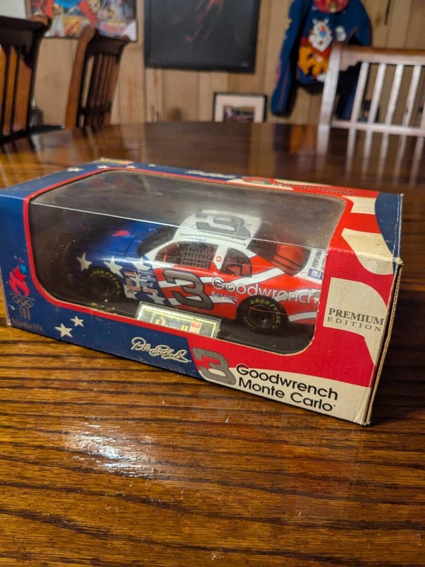 Toys & Collectibles