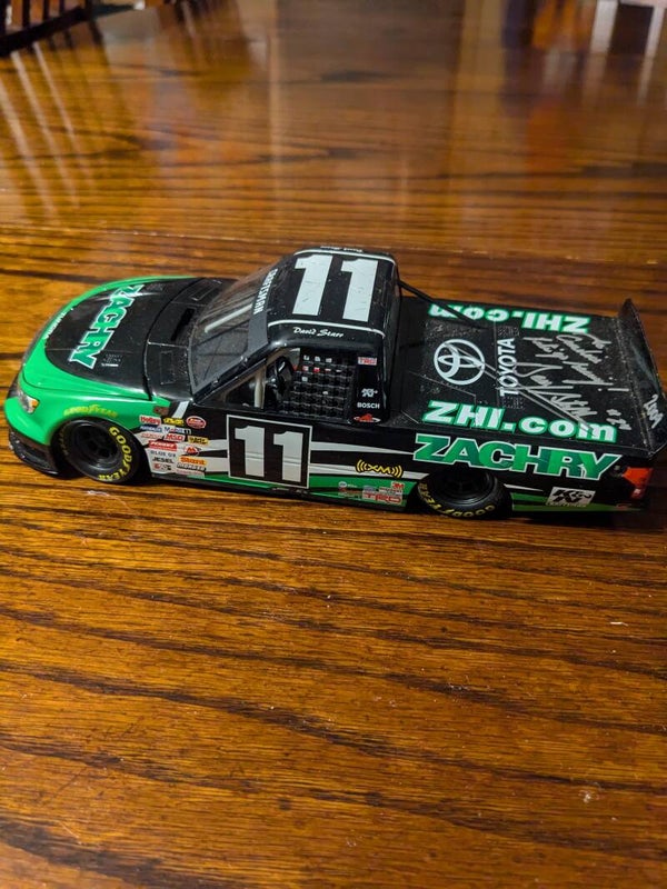 Toys & Collectibles