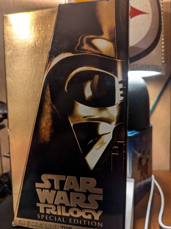 Toys & Collectibles
