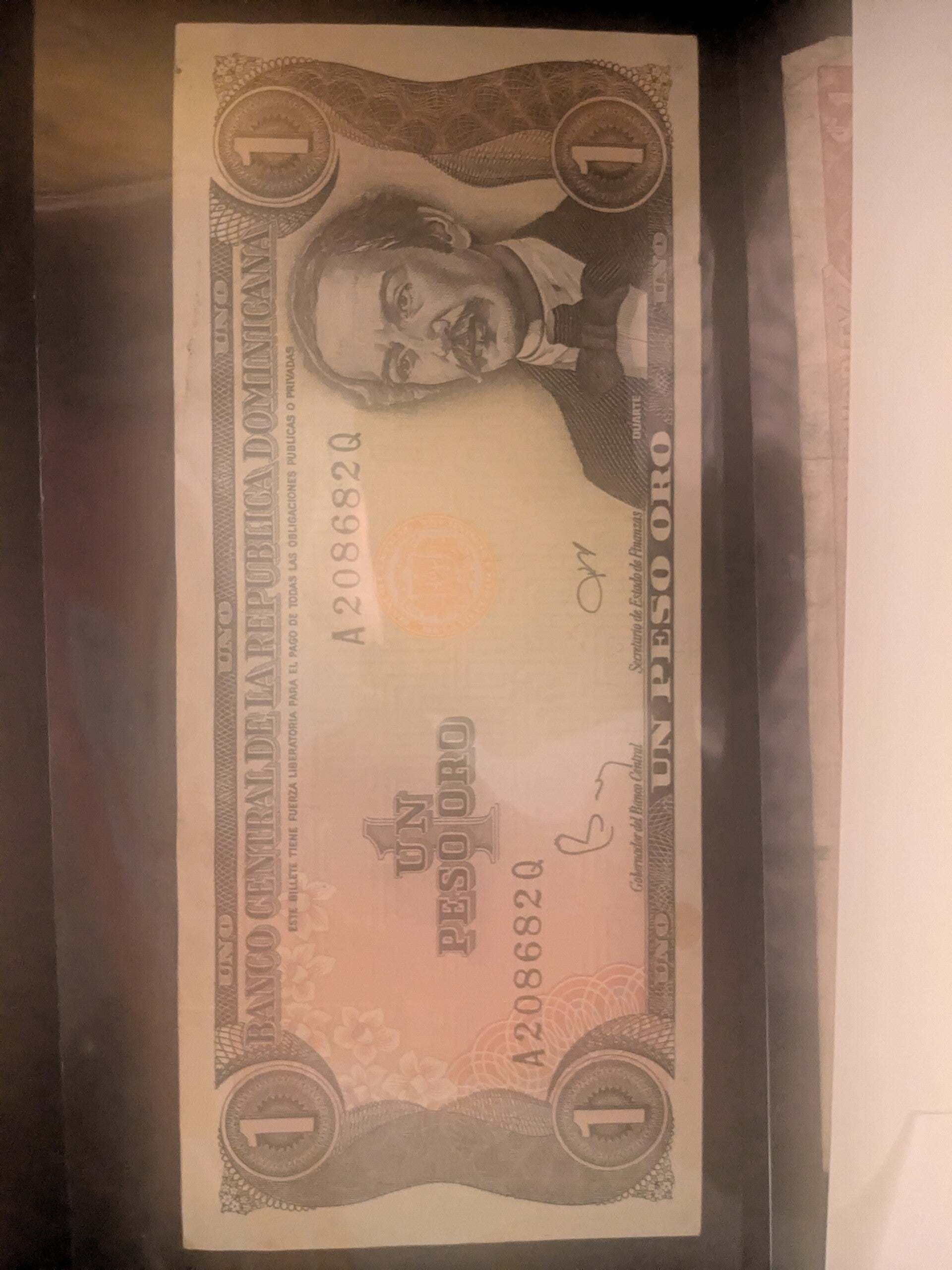 Foreign Paper Currency