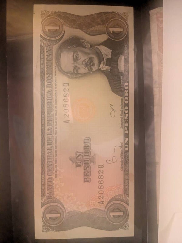 Foreign Paper Currency